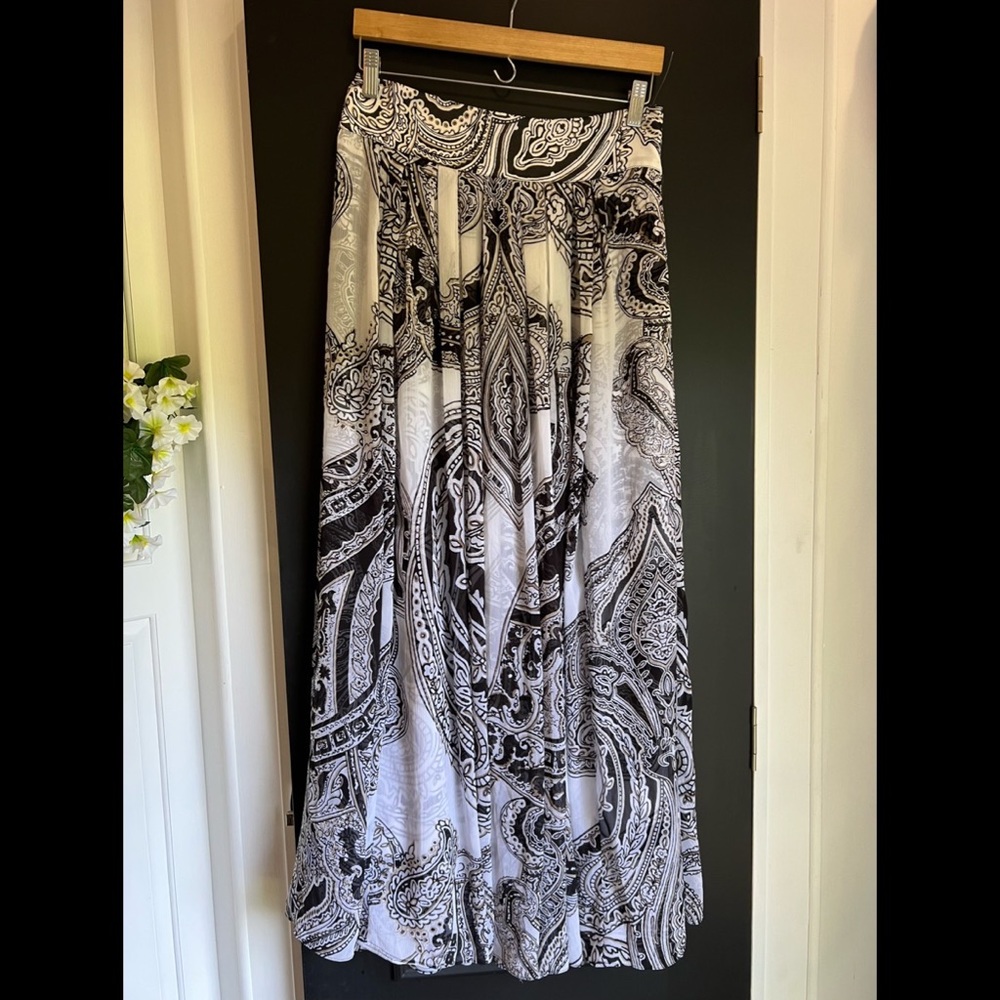 White House Black Market Maxi Skirt